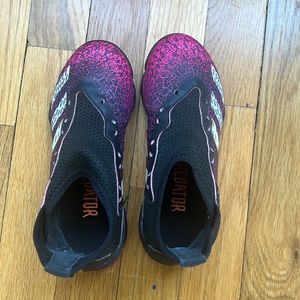 Kids Predator Adidas soccer cleats - barely worn!